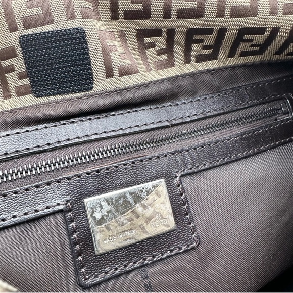 Fendi Mamma Baguette in Zucchino Canvas - Picture 12 of 16